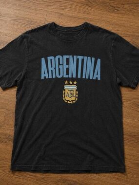 Gildan Black T‑Shirt with Light Blue ARGENTINA Print and Gold Crest